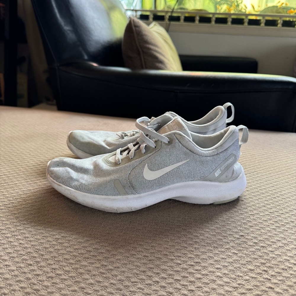 nike running shoes